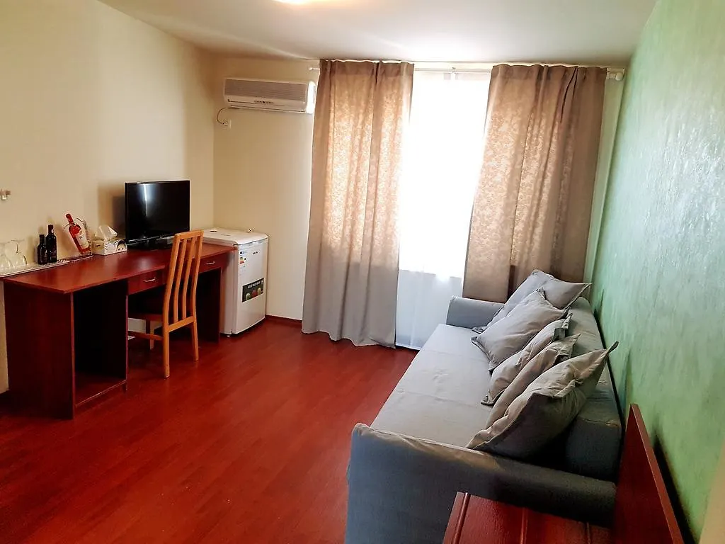 Hotel Mic Bucureşti 3*,